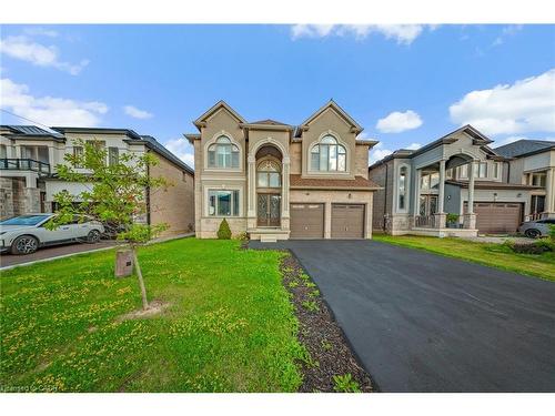7 Riesling Court, Hamilton, ON - Outdoor With Facade