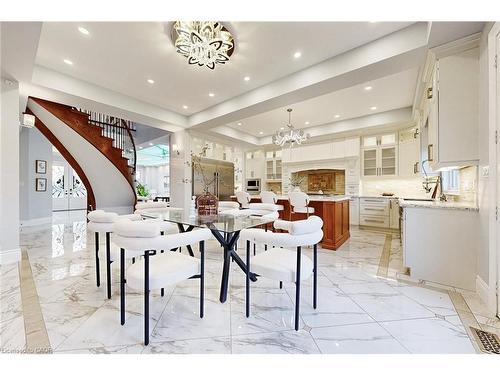 7 Riesling Court, Hamilton, ON - Indoor