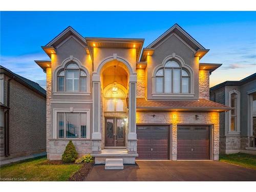 7 Riesling Court, Hamilton, ON - Outdoor With Facade