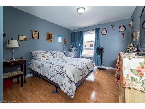 96 Kinrade Avenue, Hamilton, ON 