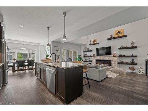 21-271 Grey Silo Road, Waterloo, ON - Indoor With Fireplace