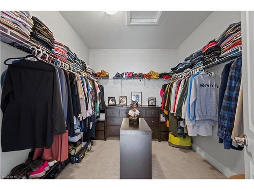 21-271 Grey Silo Road, Waterloo, ON - Indoor With Storage