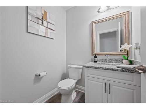 21-271 Grey Silo Road, Waterloo, ON - Indoor Photo Showing Bathroom