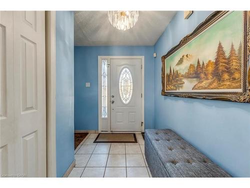 3346 Palmer Drive, Burlington, ON - Indoor Photo Showing Other Room