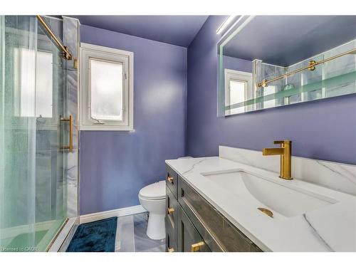 3346 Palmer Drive, Burlington, ON - Indoor Photo Showing Bathroom