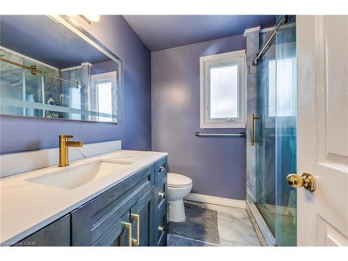 3346 Palmer Drive, Burlington, ON - Indoor Photo Showing Bathroom
