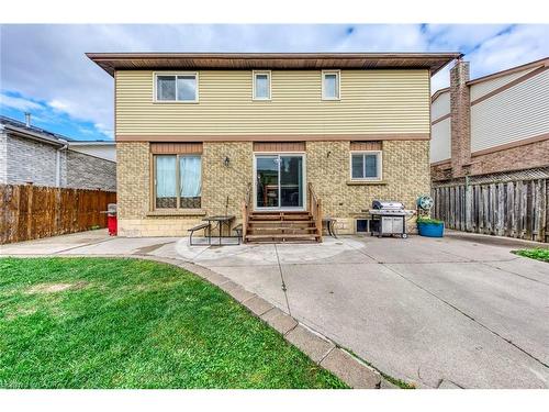 3346 Palmer Drive, Burlington, ON - Outdoor