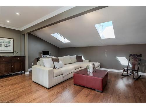 1858 Heather Hills Drive, Burlington, ON - Indoor