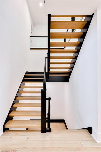 57 Joymar Drive, Mississauga, ON - Indoor Photo Showing Other Room