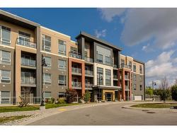 117-4040 Upper Middle Road  Burlington, ON L7M 0H2