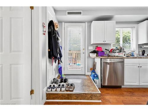 233 Garrison Road, Fort Erie, ON - Indoor Photo Showing Kitchen