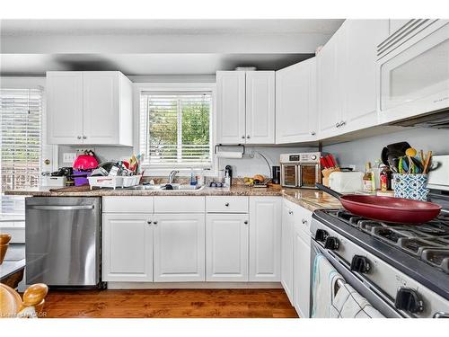 233 Garrison Road, Fort Erie, ON - Indoor Photo Showing Kitchen With Double Sink