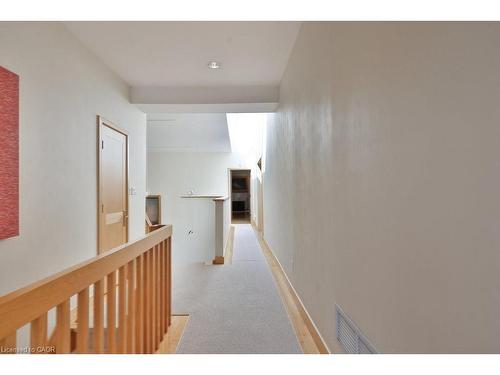 937 Whittier Crescent, Mississauga, ON - Indoor Photo Showing Other Room