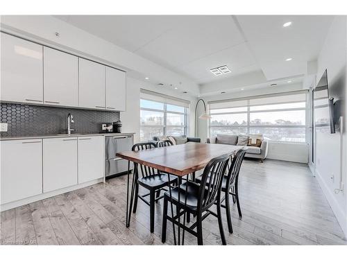 414-15 Prince Albert Boulevard, Kitchener, ON - Indoor