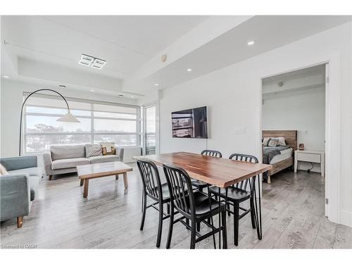 414-15 Prince Albert Boulevard, Kitchener, ON - Indoor