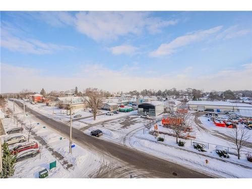 414-15 Prince Albert Boulevard, Kitchener, ON - Outdoor With View