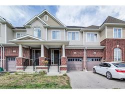 4 Stonehill Ave  Kitchener, ON N2R 0N8