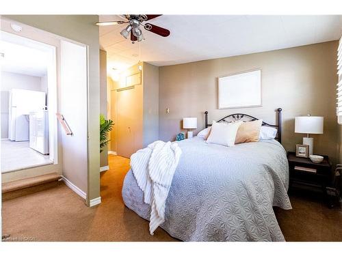 70 Poulette Street, Hamilton, ON - Indoor Photo Showing Bedroom