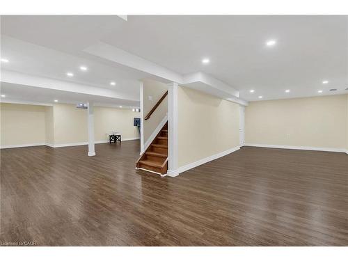 125 Valera Drive, Hamilton, ON - Indoor