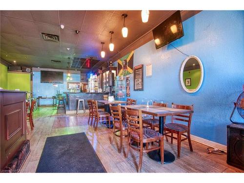 660 King Street E, Cambridge, ON 