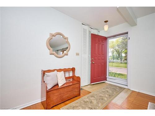 19 Secord Drive, Hamilton, ON - Indoor Photo Showing Other Room