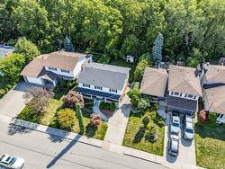 176 Montmorency Drive  Hamilton, ON L8K 6K6