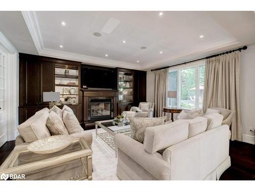 1237 Donlea Crescent, Oakville, ON - Indoor Photo Showing Living Room With Fireplace