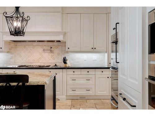 1237 Donlea Crescent, Oakville, ON - Indoor Photo Showing Kitchen