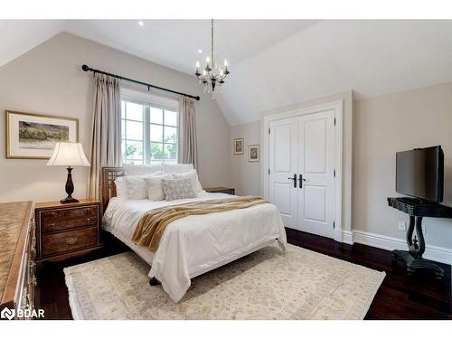 1237 Donlea Crescent, Oakville, ON - Indoor Photo Showing Bedroom