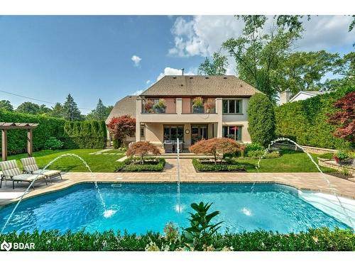 1237 Donlea Crescent, Oakville, ON - Outdoor With In Ground Pool With Backyard