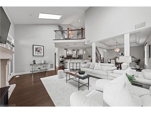 308 Deerfoot Trail  Waterloo, ON N2K 0B3