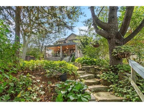 1285 Mineola Garden, Mississauga, ON - Outdoor