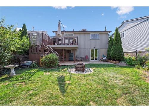 31 Saxony Circle, Cambridge, ON - Outdoor With Deck Patio Veranda