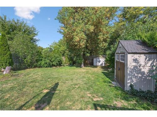 31 Saxony Circle, Cambridge, ON - Outdoor