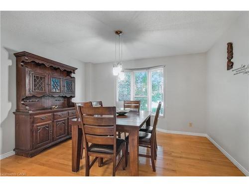 104 Valley Ridge Crescent, Waterloo, ON - Indoor Photo Showing Dining Room