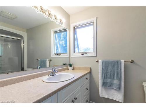 104 Valley Ridge Crescent, Waterloo, ON - Indoor Photo Showing Bathroom