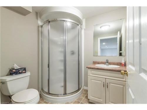 104 Valley Ridge Crescent, Waterloo, ON - Indoor Photo Showing Bathroom