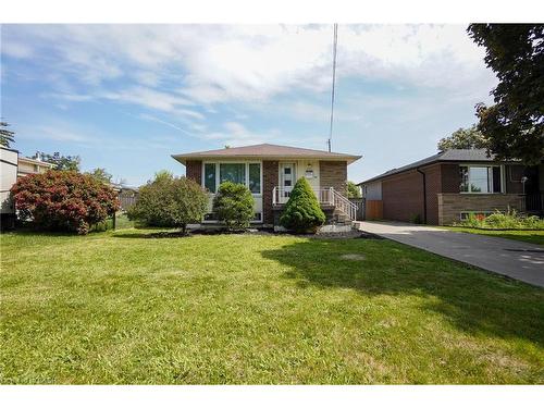 29 Cameo Avenue  Hamilton, ON L8V 2H2