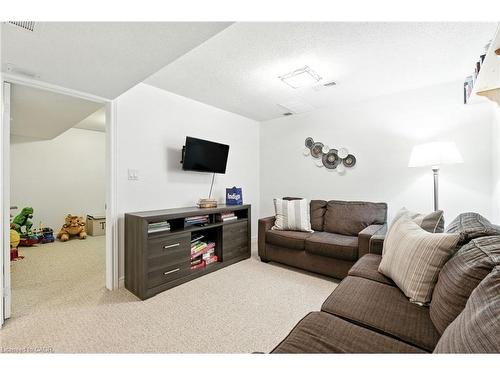 4-2252 Walkers Line, Burlington, ON - Indoor Photo Showing Living Room