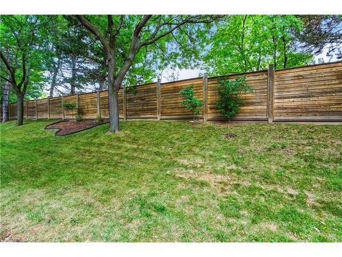 4-2252 Walkers Line, Burlington, ON - Outdoor