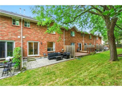 4-2252 Walkers Line, Burlington, ON - Outdoor With Exterior