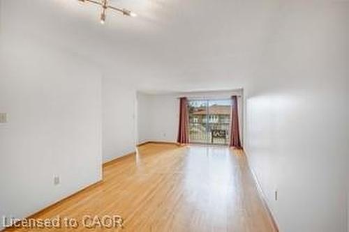 100 Antigua Road, Mississauga, ON - Indoor Photo Showing Other Room