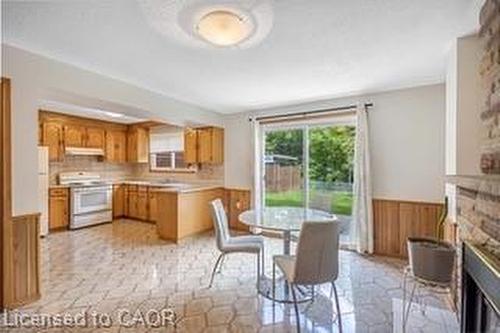 100 Antigua Road, Mississauga, ON - Indoor