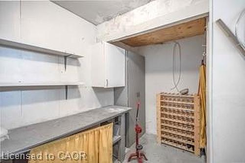 100 Antigua Road, Mississauga, ON - Indoor