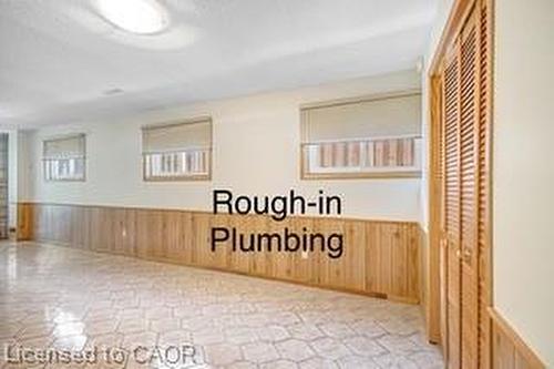 100 Antigua Road, Mississauga, ON - Indoor Photo Showing Other Room