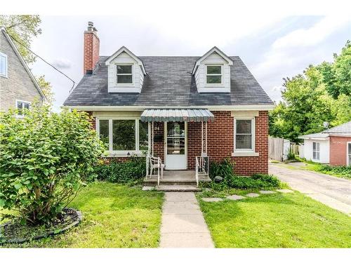 94 Beech Avenue  Cambridge, ON N3C 1X5