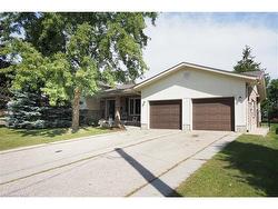 1088 Isabella Street  Linwood, ON N0B 2A0