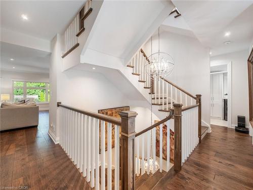 3087 Lakeshore Road, Burlington, ON - Indoor Photo Showing Other Room