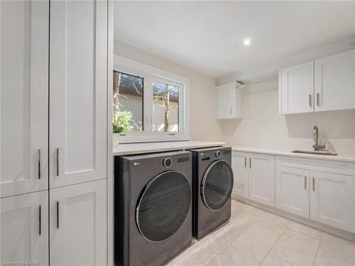 3087 Lakeshore Road, Burlington, ON - Indoor Photo Showing Laundry Room