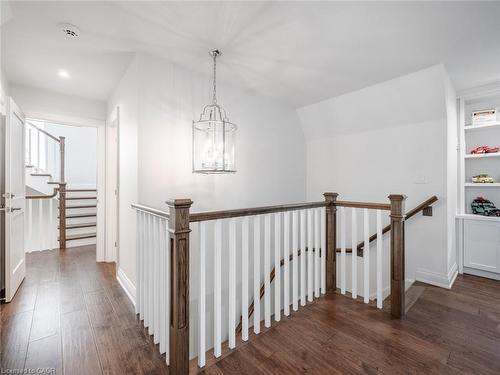 3087 Lakeshore Road, Burlington, ON - Indoor Photo Showing Other Room